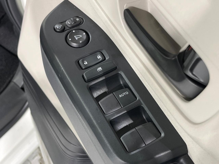 2024 Honda N-BOX 6BA-JF5 (UW-69f0216e979e5)[18]