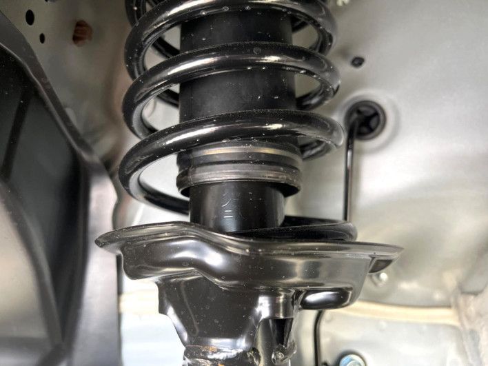 2026 Honda N-BOX CUSTOM 6BA-JF5 (UW-69f02170d4893)[9]