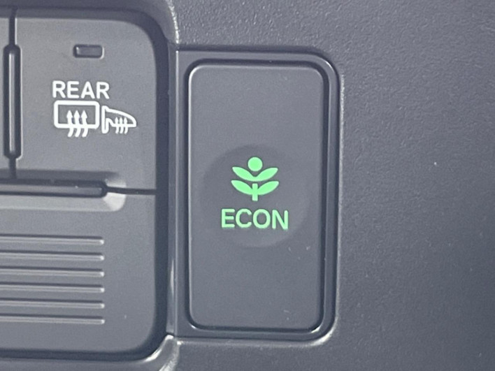 2024 Honda N-BOX 6BA-JF6 (UW-69f0217158da4)[13]