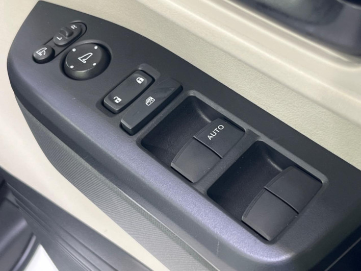 2024 Honda N-BOX 6BA-JF6 (UW-69f0217158da4)[21]