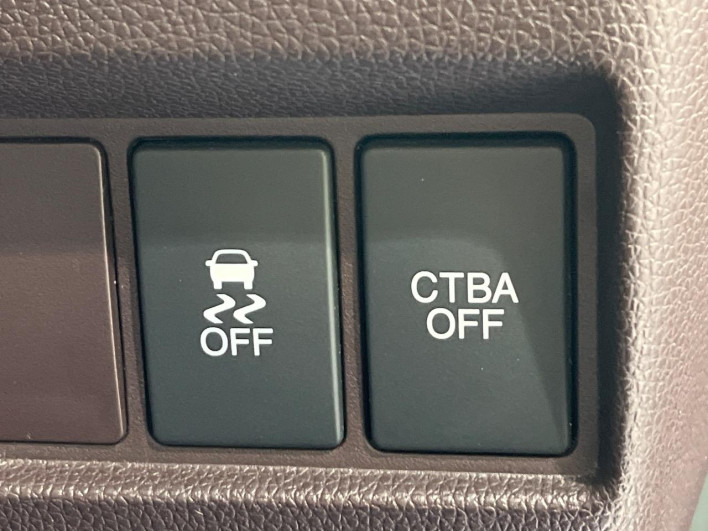 2014 Honda N-WGN Custom DBA-JH2 (UW-69f0217485ef3)[28]