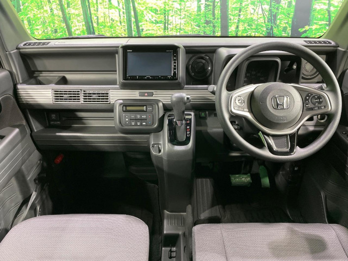 2018 Honda N-VAN Style HBD-JJ1 (UW-69f021756da16)[16]