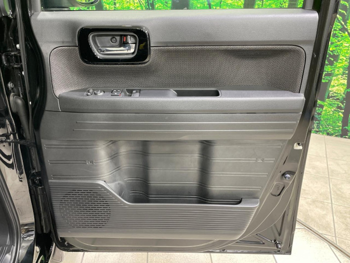 2018 Honda N-VAN Style HBD-JJ1 (UW-69f021756da16)[18]