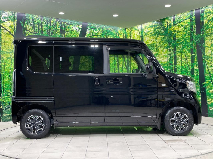 2018 Honda N-VAN Style HBD-JJ1 (UW-69f021756da16)[10]