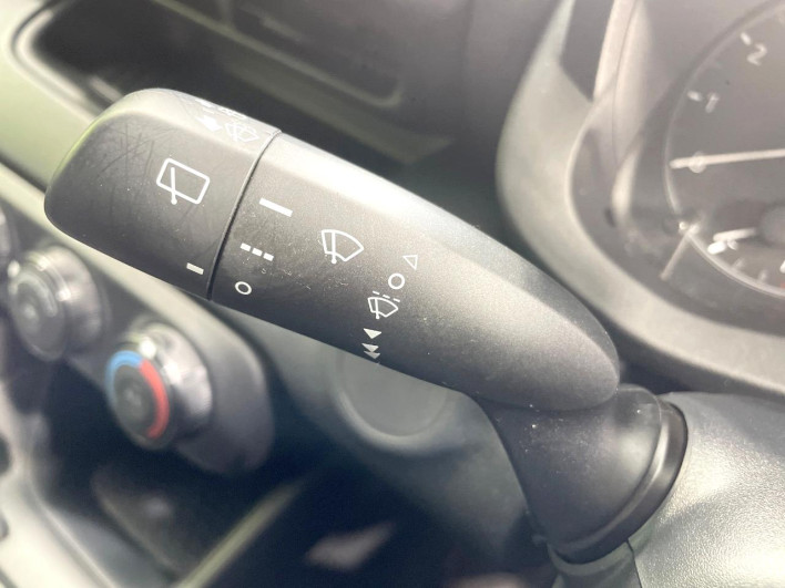 2021 Toyota Yaris 5BA-KSP210 (UW-69f0217dc7cd2)[20]