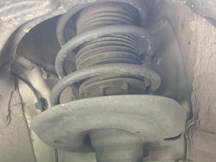 2021 Toyota Yaris 5BA-KSP210 (UW-69f0217e19ff6)[17]