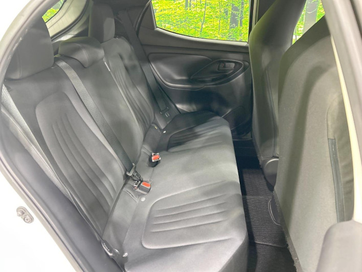 2021 Toyota Yaris 5BA-KSP210 (UW-69f0217e19ff6)[22]