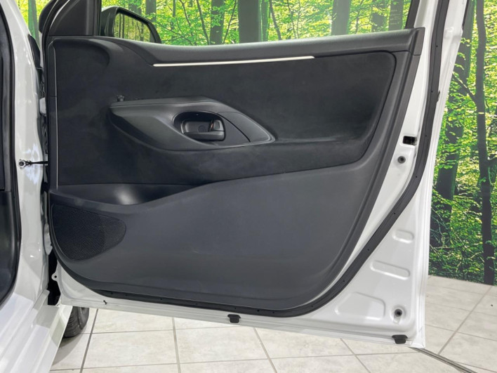 2023 Toyota Yaris 5BA-KSP210 (UW-69f0217eb711e)[25]