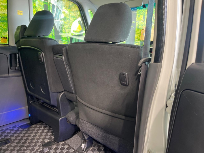 2010 Daihatsu Tanto CBA-L385S (UW-69f02181607f2)[29]