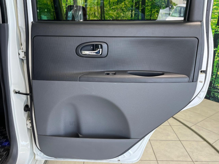2010 Daihatsu Tanto CBA-L385S (UW-69f02181607f2)[25]