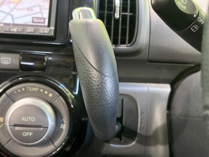 2010 Daihatsu Tanto CBA-L385S (UW-69f02181607f2)[11]