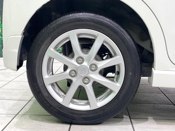 2012 Daihatsu Move DBA-LA100S (UW-69f021829fbeb)[28]