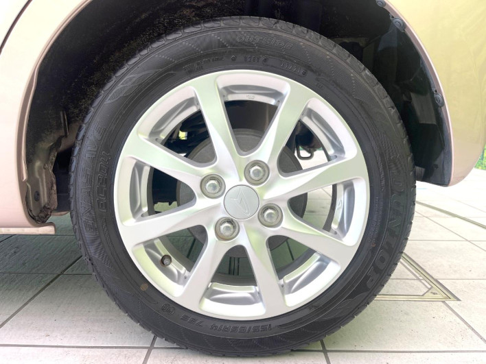 2014 Daihatsu Move DBA-LA100S (UW-69f021843e1e9)[9]
