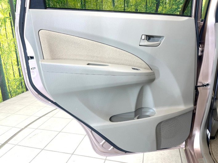 2014 Daihatsu Move DBA-LA100S (UW-69f021843e1e9)[27]
