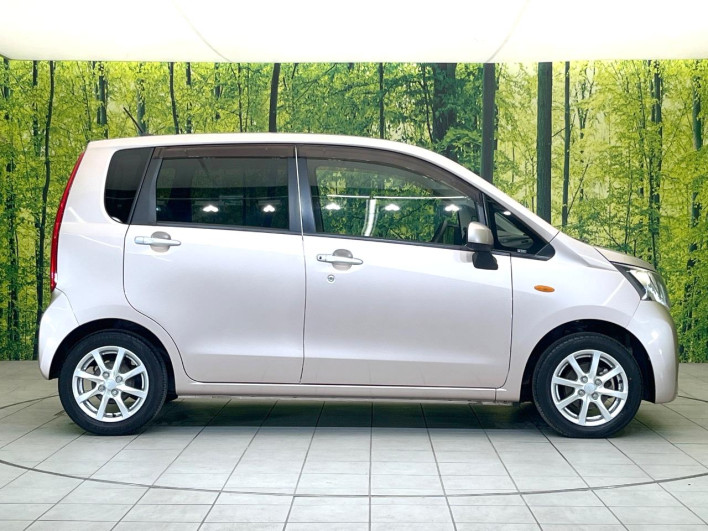 2014 Daihatsu Move DBA-LA100S (UW-69f021843e1e9)[22]