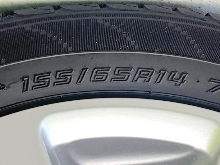 2014 Daihatsu Move DBA-LA100S (UW-69f021843e1e9)[10]