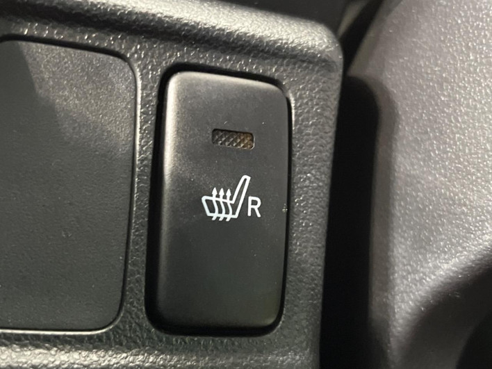 2015 Daihatsu Cast DBA-LA250S (UW-69f02184b79b1)[12]