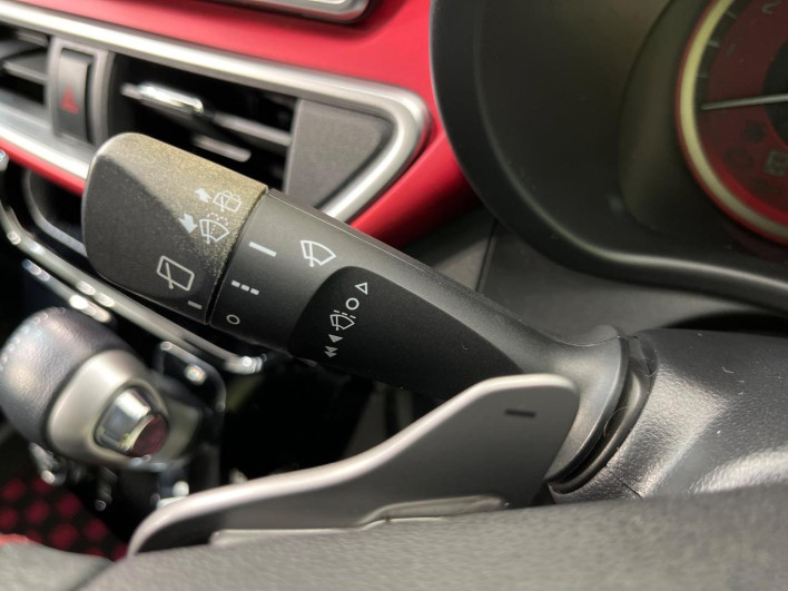 2015 Daihatsu Cast DBA-LA250S (UW-69f02184b79b1)[13]