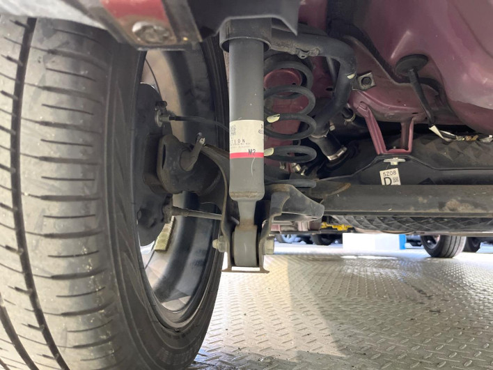 2016 Daihatsu Cast DBA-LA250S (UW-69f02185bad58)[20]