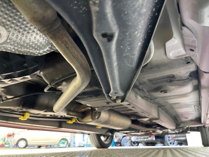 2016 Daihatsu Cast DBA-LA250S (UW-69f02185bad58)[18]