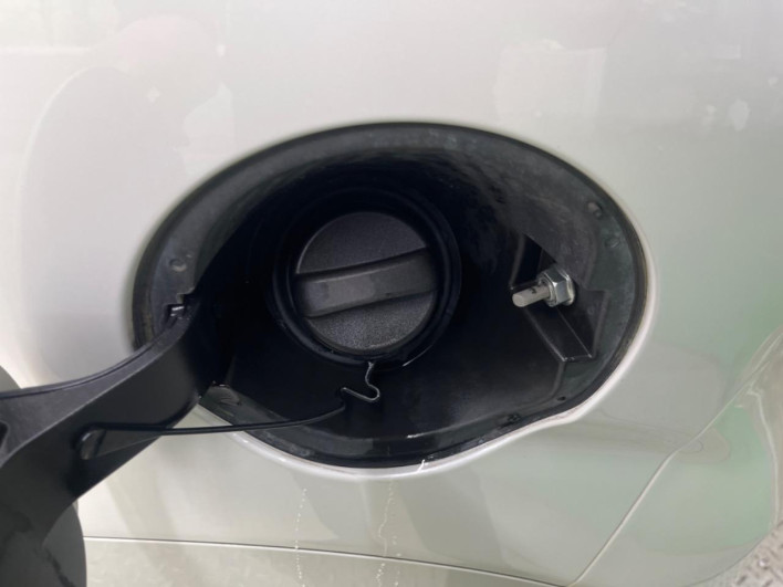 2018 Daihatsu Cast DBA-LA250S (UW-69f02186ec5bd)[19]