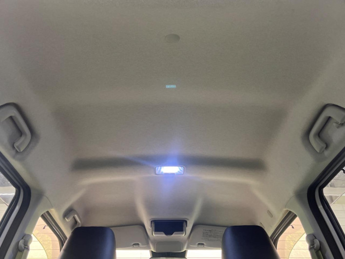 2018 Daihatsu Cast DBA-LA250S (UW-69f02186ec5bd)[15]