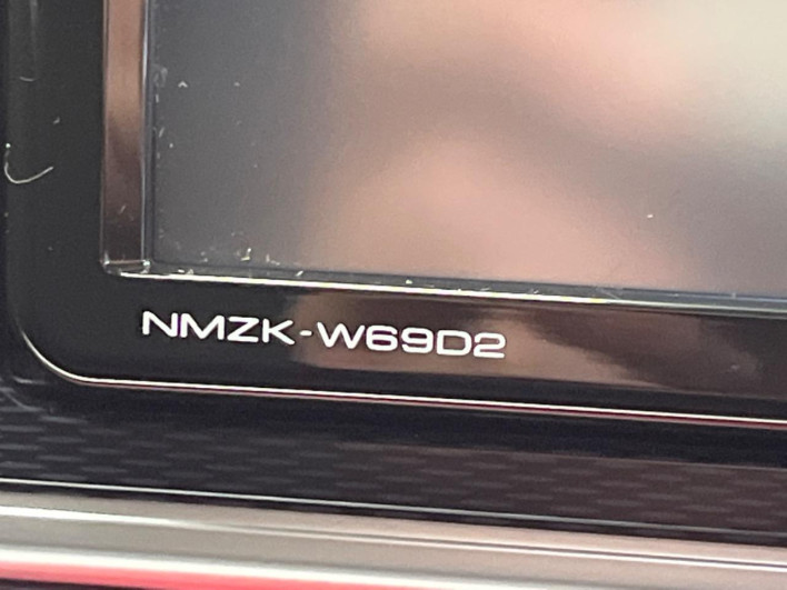 2018 Daihatsu Cast DBA-LA250S (UW-69f02186ec5bd)[23]