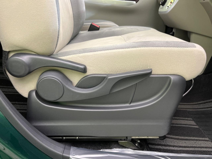 2019 Daihatsu Cast DBA-LA250S (UW-69f021875114b)[28]