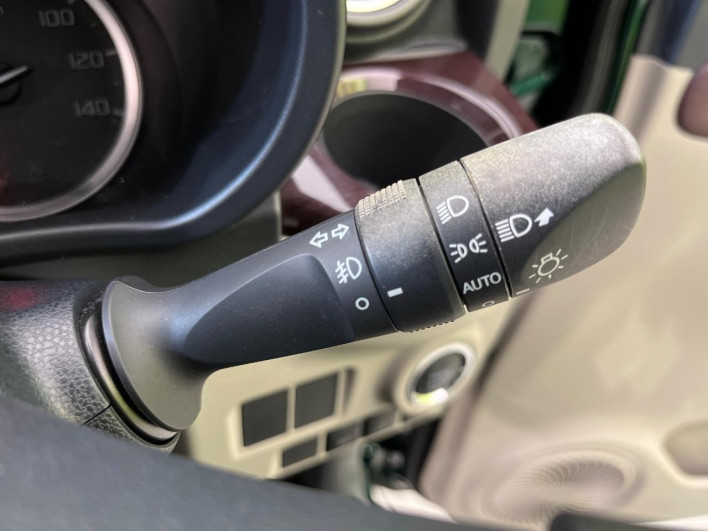 2019 Daihatsu Cast DBA-LA250S (UW-69f021875114b)[15]