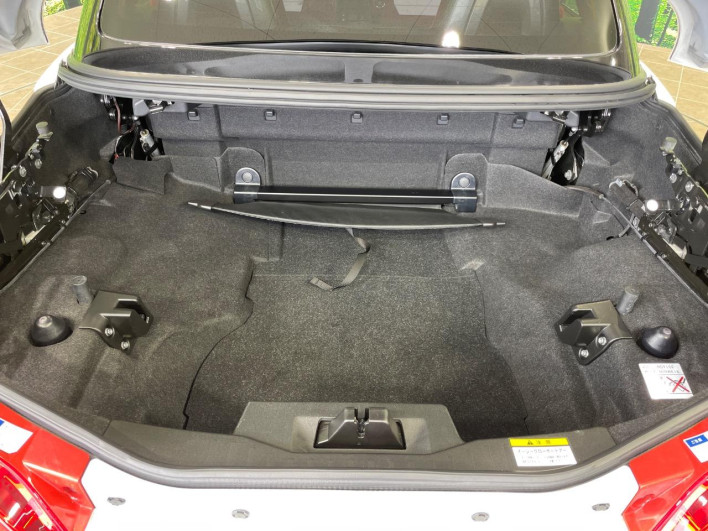 2018 Daihatsu Copen DBA-LA400K (UW-69f0218c333fb)[26]