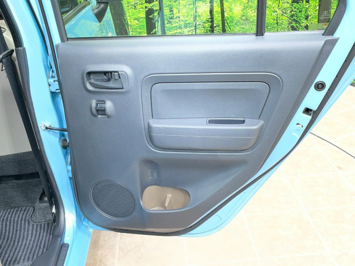 2018 Daihatsu Mira Tocot DBA-LA550S (UW-69f0218da8ffe)[16]