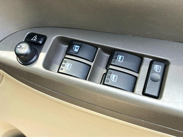 2014 Daihatsu Tanto DBA-LA600S (UW-69f0218e41803)[20]
