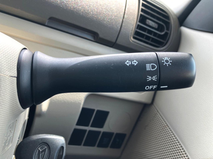 2014 Daihatsu Tanto DBA-LA600S (UW-69f0218e41803)[23]