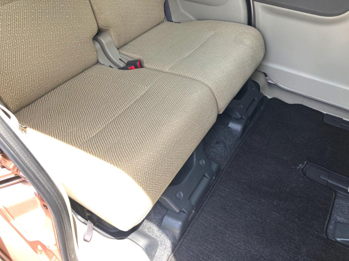 2014 Daihatsu Tanto DBA-LA600S (UW-69f0218e41803)[13]