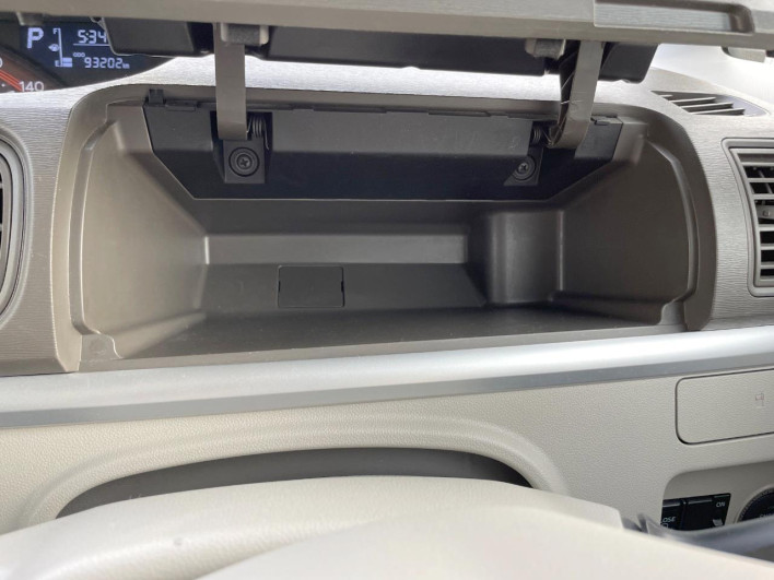 2017 Daihatsu Tanto DBA-LA600S (UW-69f0218f400d3)[27]