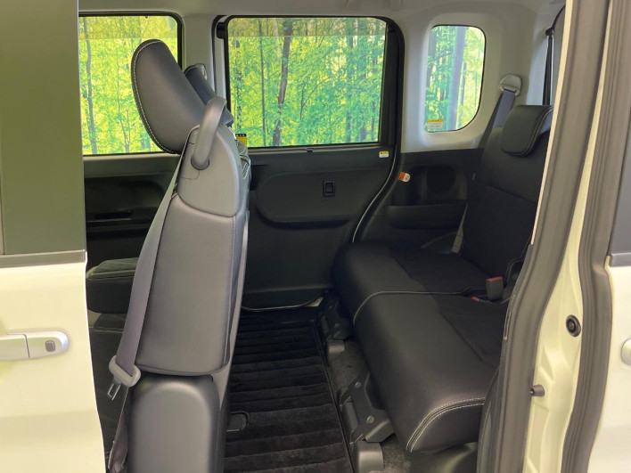 2017 Daihatsu Tanto DBA-LA600S (UW-69f0218f85b3d)[8]