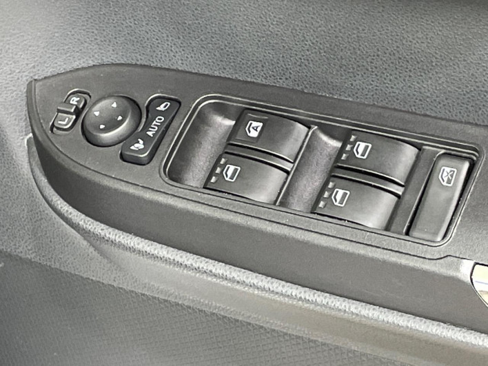 2023 Daihatsu Tanto 5BA-LA650S (UW-69f02193729b7)[19]