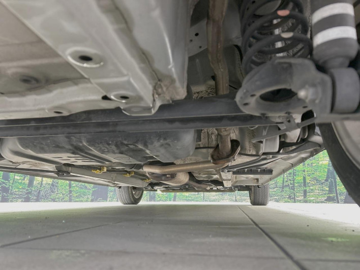 2019 Daihatsu Wake DBA-LA700S (UW-69f02195d9e54)[13]