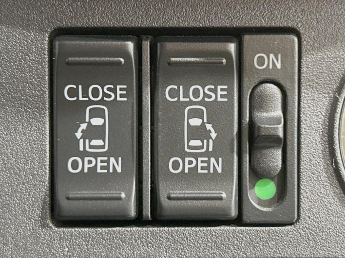 2019 Daihatsu Wake DBA-LA700S (UW-69f02195d9e54)[19]