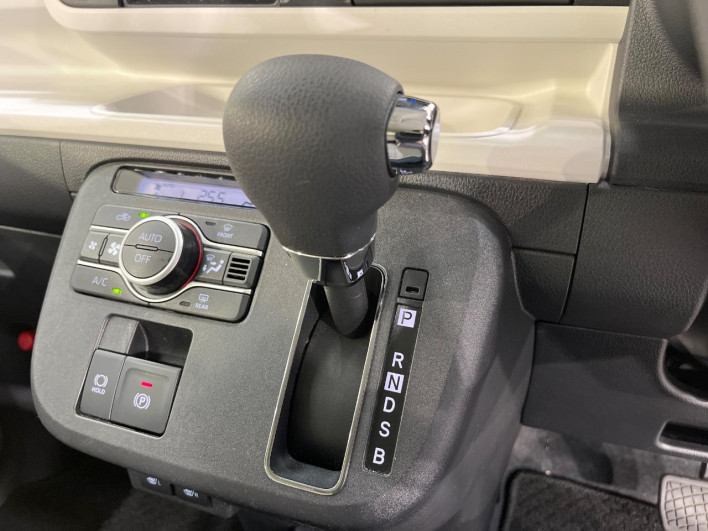 2023 Daihatsu Move Canbus 5BA-LA850S (UW-69f0219823c55)[16]