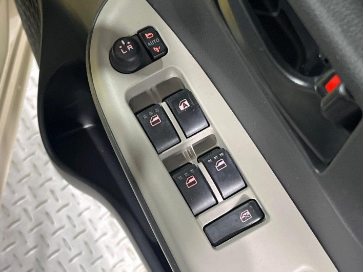 2019 Daihatsu Boon 5BA-M700S (UW-69f021a141620)[18]