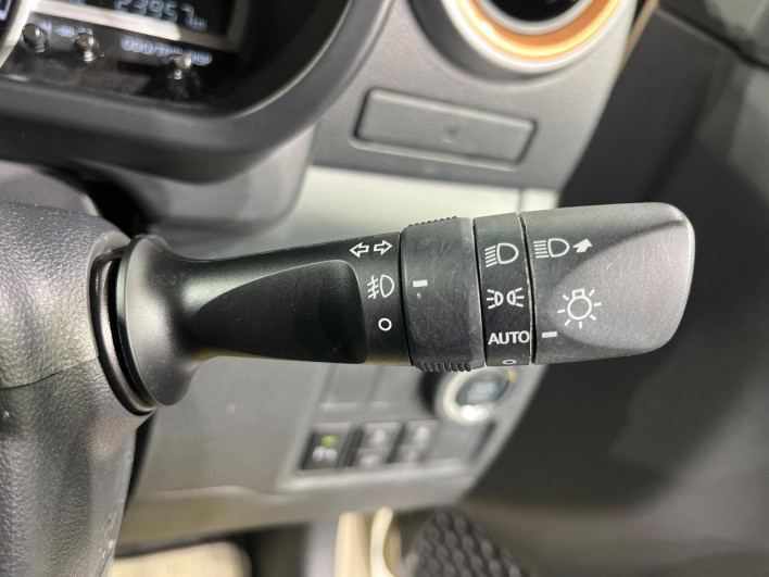 2019 Daihatsu Boon 5BA-M700S (UW-69f021a141620)[9]