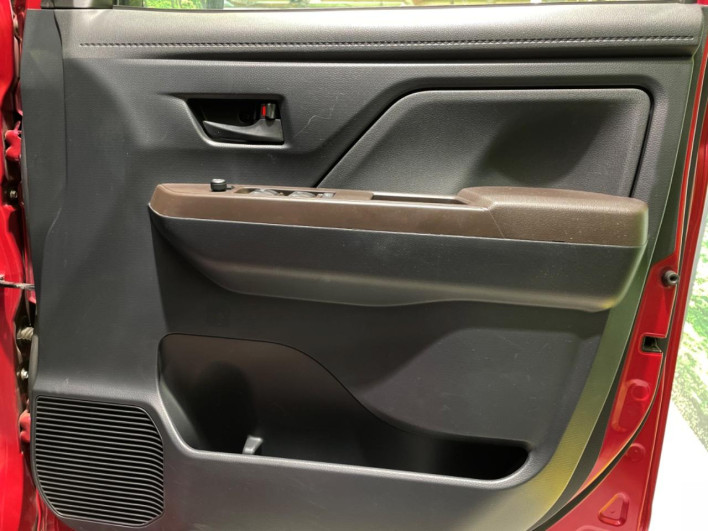 2017 Toyota Roomy DBA-M900A (UW-69f021a2237f3)[17]