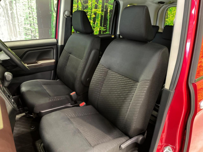 2017 Toyota Roomy DBA-M900A (UW-69f021a2237f3)[16]