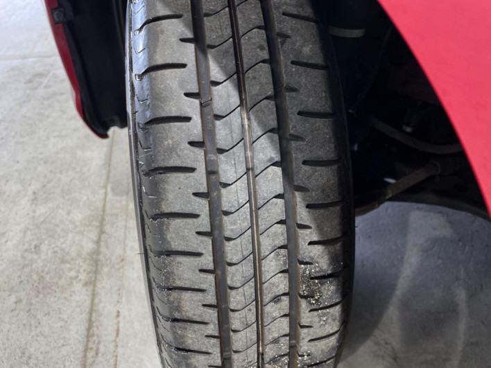 2017 Toyota Roomy DBA-M900A (UW-69f021a2237f3)[4]