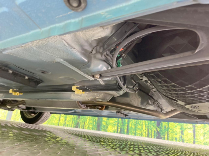 2017 Toyota TANK DBA-M900A (UW-69f021a354e13)[25]