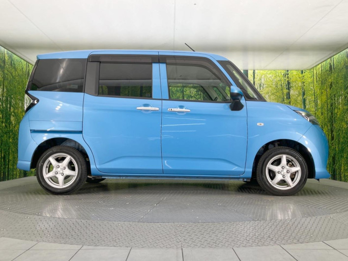 2017 Toyota TANK DBA-M900A (UW-69f021a354e13)[17]