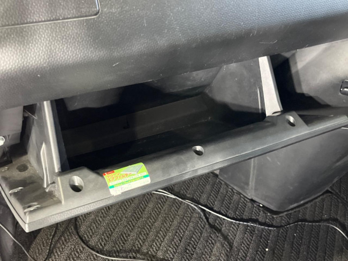 2018 Toyota Roomy DBA-M900A (UW-69f021a3b8f18)[26]