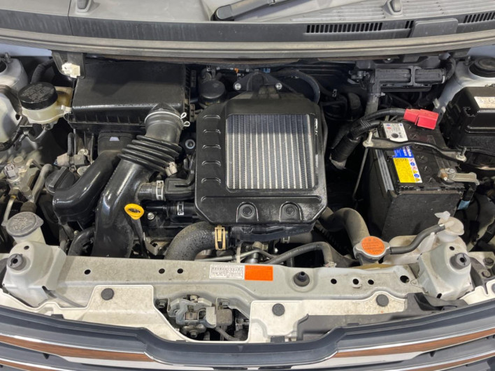 2018 Toyota Roomy DBA-M900A (UW-69f021a3b8f18)[4]