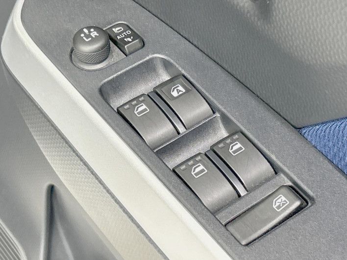 2019 Toyota Roomy DBA-M900A (UW-69f021a4bc72c)[24]